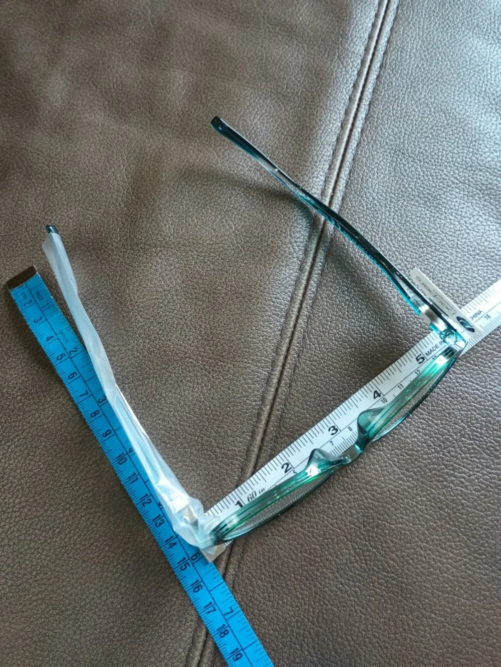Reading Glasses by Peepers (Filly), +2.00 strength, teal/green ombre color, NWT